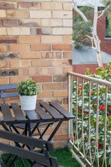 https://images.listonce.com.au/custom/160x/listings/148-hepburn-street-hawthorn-vic-3122/791/01070791_img_08.jpg?4KjPIKDZiHY