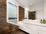 https://images.listonce.com.au/custom/160x/listings/148-mitford-street-elwood-vic-3184/484/01794484_img_11.jpg?l5KXDmWpt6s