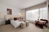 https://images.listonce.com.au/custom/160x/listings/149-albert-street-port-melbourne-vic-3207/209/01938209_img_14.jpg?MdlEF4O4FyM