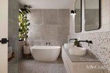 https://images.listonce.com.au/custom/160x/listings/149-albert-street-port-melbourne-vic-3207/209/01938209_img_19.jpg?T8RzCtVzbi4