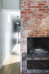 https://images.listonce.com.au/custom/160x/listings/149-arthurton-road-northcote-vic-3070/949/00752949_img_07.jpg?EC0yqksU3_c