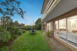 https://images.listonce.com.au/custom/160x/listings/149-banool-quadrant-doncaster-east-vic-3109/972/00924972_img_05.jpg?2U2InenQqx8