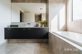 https://images.listonce.com.au/custom/160x/listings/149-jasper-road-bentleigh-vic-3204/661/01937661_img_15.jpg?18hA8w9Eqbc