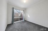 https://images.listonce.com.au/custom/160x/listings/149-roland-avenue-strathmore-vic-3041/974/01900974_img_03.jpg?nnuWJiqBZ3o
