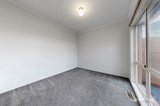 https://images.listonce.com.au/custom/160x/listings/149-roland-avenue-strathmore-vic-3041/974/01900974_img_04.jpg?m4caUMKQTQU