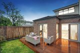 https://images.listonce.com.au/custom/160x/listings/14a-alexander-street-bentleigh-east-vic-3165/069/01117069_img_17.jpg?GmopJ79j6Ro