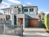 https://images.listonce.com.au/custom/160x/listings/14a-lonsdale-avenue-hampton-east-vic-3188/564/00971564_img_01.jpg?ymgWeWj7Sp4