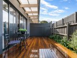 https://images.listonce.com.au/custom/160x/listings/14a-lonsdale-avenue-hampton-east-vic-3188/564/00971564_img_19.jpg?xAH_BHnnQRo