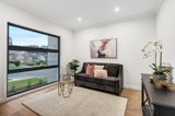 https://images.listonce.com.au/custom/160x/listings/14a-montreal-drive-doncaster-east-vic-3109/090/00646090_img_03.jpg?AX7AWgF0fvI