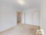 https://images.listonce.com.au/custom/160x/listings/14a-rowland-street-bentleigh-east-vic-3165/005/01905005_img_08.jpg?QTLRPG2EjZM