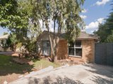 https://images.listonce.com.au/custom/160x/listings/14a-swinburne-avenue-mooroolbark-vic-3138/133/01524133_img_01.jpg?HKFnX2OrVkU