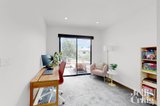 https://images.listonce.com.au/custom/160x/listings/14b-castles-road-bentleigh-vic-3204/007/01631007_img_06.jpg?fI7w1OUGntw