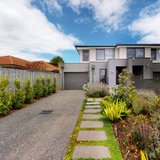 https://images.listonce.com.au/custom/160x/listings/14b-millard-street-bentleigh-east-vic-3165/864/01842864_img_10.jpg?AEinOuyCnI4