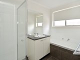 https://images.listonce.com.au/custom/160x/listings/15-7-lindel-street-newcomb-vic-3219/493/01699493_img_07.jpg?KHr6KxNVTNs
