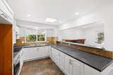 https://images.listonce.com.au/custom/160x/listings/15-albert-road-north-warrandyte-vic-3113/588/01903588_img_04.jpg?skbIJjwCmyY