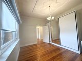 https://images.listonce.com.au/custom/160x/listings/15-alston-street-thornbury-vic-3071/128/01704128_img_12.jpg?EsRcqozbzwc