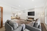 https://images.listonce.com.au/custom/160x/listings/15-ann-court-mount-waverley-vic-3149/169/00729169_img_03.jpg?Iqhapkrxwj0