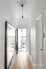 https://images.listonce.com.au/custom/160x/listings/15-ashleigh-road-armadale-vic-3143/695/01753695_img_02.jpg?5kjm5tE_AUU