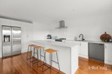 https://images.listonce.com.au/custom/160x/listings/15-auriol-court-greensborough-vic-3088/480/01922480_img_05.jpg?XEfofZxhajU
