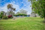 https://images.listonce.com.au/custom/160x/listings/15-balls-lane-pipers-creek-vic-3444/821/01031821_img_01.jpg?-3Q9TFbDAW8