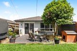 https://images.listonce.com.au/custom/160x/listings/15-balmoral-street-kilsyth-vic-3137/147/01888147_img_14.jpg?EDFUKikyk0A