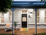 https://images.listonce.com.au/custom/160x/listings/15-barningham-street-brunswick-vic-3056/893/00999893_img_02.jpg?d-4S_4tdXEk