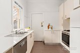 https://images.listonce.com.au/custom/160x/listings/15-beach-avenue-elwood-vic-3184/304/01811304_img_08.jpg?dVo-aeqXbMA