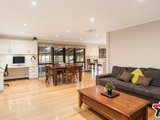 https://images.listonce.com.au/custom/160x/listings/15-bella-vista-way-lilydale-vic-3140/465/01529465_img_02.jpg?S1MdAl1_IWg