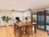 https://images.listonce.com.au/custom/160x/listings/15-bella-vista-way-lilydale-vic-3140/465/01529465_img_06.jpg?Siqnw69qpUU