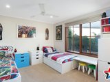 https://images.listonce.com.au/custom/160x/listings/15-bella-vista-way-lilydale-vic-3140/465/01529465_img_14.jpg?p-qKBi5jp-8