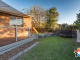 https://images.listonce.com.au/custom/160x/listings/15-bella-vista-way-lilydale-vic-3140/465/01529465_img_18.jpg?6NGBK3q8z7Y