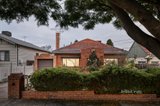 https://images.listonce.com.au/custom/160x/listings/15-birch-street-preston-vic-3072/110/01056110_img_17.jpg?LdfqdaVcANo