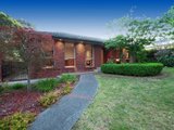 https://images.listonce.com.au/custom/160x/listings/15-birchwood-drive-mooroolbark-vic-3138/344/01524344_img_02.jpg?cE8mwpLjiXw