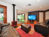 https://images.listonce.com.au/custom/160x/listings/15-birchwood-drive-mooroolbark-vic-3138/344/01524344_img_08.jpg?8w_3XX-uHCE