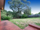 https://images.listonce.com.au/custom/160x/listings/15-birchwood-drive-mooroolbark-vic-3138/344/01524344_img_15.jpg?RTABnKmI1f0