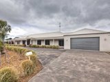 https://images.listonce.com.au/custom/160x/listings/15-birchwood-drive-st-albans-park-vic-3219/553/01699553_img_01.jpg?-C-OdEl9Dgg