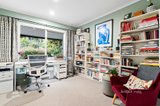 https://images.listonce.com.au/custom/160x/listings/15-blackwood-drive-wonga-park-vic-3115/292/01602292_img_14.jpg?nBG-NuCmvRk