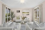 https://images.listonce.com.au/custom/160x/listings/15-bligh-court-lilydale-vic-3140/648/01556648_img_06.jpg?JYX_qBw29zM