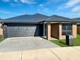 https://images.listonce.com.au/custom/160x/listings/15-bligh-street-charlemont-vic-3217/326/01774326_img_01.jpg?NogrUTMzuAo