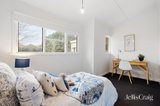 https://images.listonce.com.au/custom/160x/listings/15-bona-street-ringwood-east-vic-3135/593/01951593_img_09.jpg?jCxoiVglgz4