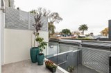 https://images.listonce.com.au/custom/160x/listings/15-bowen-street-richmond-vic-3121/220/01991220_img_12.jpg?gq4W6i-Cffo