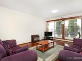 https://images.listonce.com.au/custom/160x/listings/15-bradley-street-newport-vic-3015/583/01202583_img_03.jpg?Zz5_4tHO1Lo