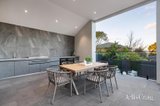 https://images.listonce.com.au/custom/160x/listings/15-brazilia-drive-glen-waverley-vic-3150/191/01815191_img_18.jpg?T7uMxitS-hs