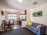 https://images.listonce.com.au/custom/160x/listings/15-bristol-court-kilsyth-vic-3137/464/01524464_img_03.jpg?PPjWUYOL7oI