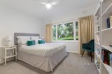 https://images.listonce.com.au/custom/160x/listings/15-calrossie-avenue-montmorency-vic-3094/100/01361100_img_10.jpg?nH-hqGZYijE