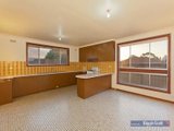 https://images.listonce.com.au/custom/160x/listings/15-cameron-avenue-altona-meadows-vic-3028/585/01202585_img_03.jpg?_5_9xswMx-w