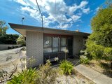 https://images.listonce.com.au/custom/160x/listings/15-cara-road-highton-vic-3216/611/01691611_img_13.jpg?9Zp1DMRzjGU