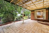 https://images.listonce.com.au/custom/160x/listings/15-carinya-drive-gisborne-vic-3437/046/01898046_img_05.jpg?OiH4Oe6LNG8