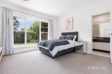 https://images.listonce.com.au/custom/160x/listings/15-cavendish-place-brighton-vic-3186/731/01947731_img_04.jpg?7KIqQicr97g