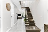 https://images.listonce.com.au/custom/160x/listings/15-centre-road-vermont-vic-3133/556/01736556_img_02.jpg?7bwVU27fWKY
